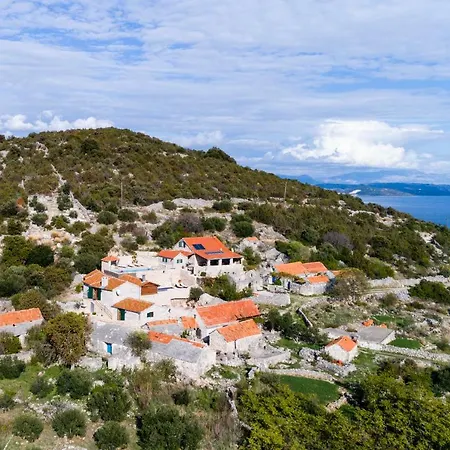 Maika * Vinišće