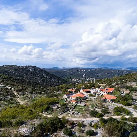 Maika Willa Vinišće